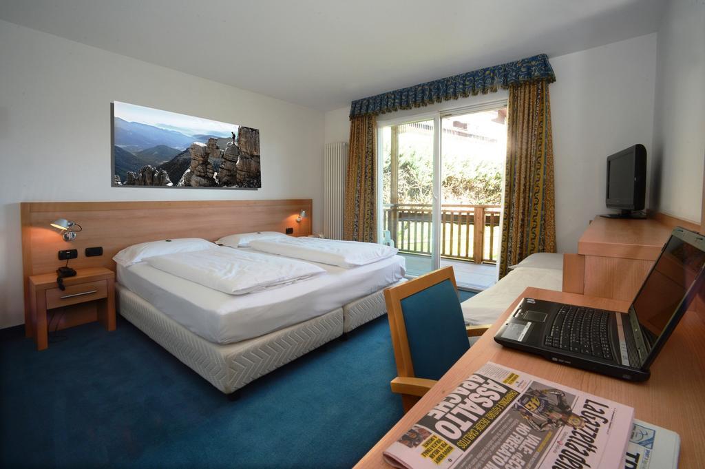Hotel Los Andes Castello-Molina di Fiemme Quarto foto